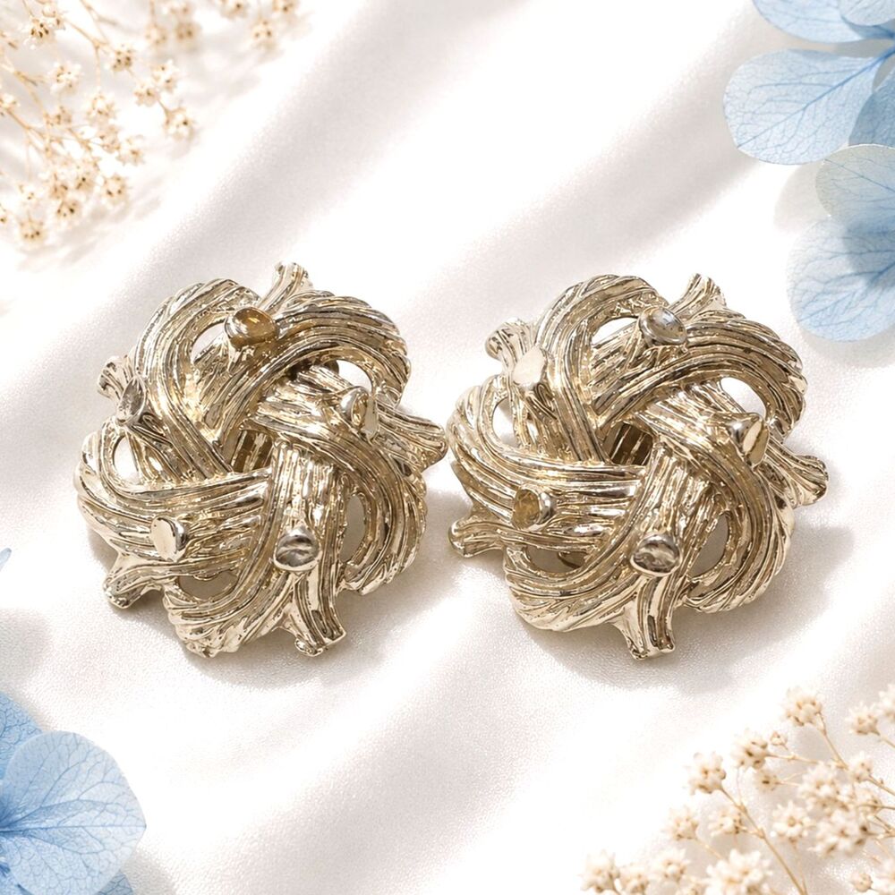 Vintage Gold Tone Twisted Vine Clip On Earrings Textured Organic Design